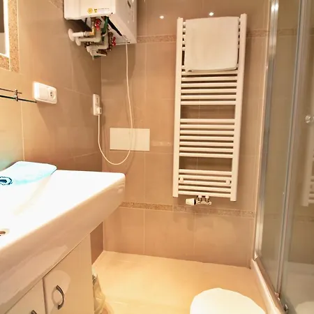 Stylish And Central Apartment Prague