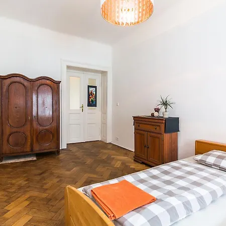 Stylish And Central